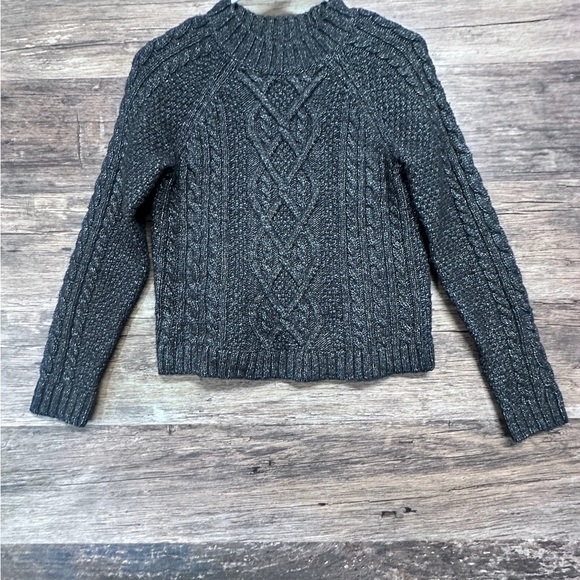 Abercrombie & Fitch Black Crew Neck Sweater with Cable Knit Pattern - Picture 1 of 6